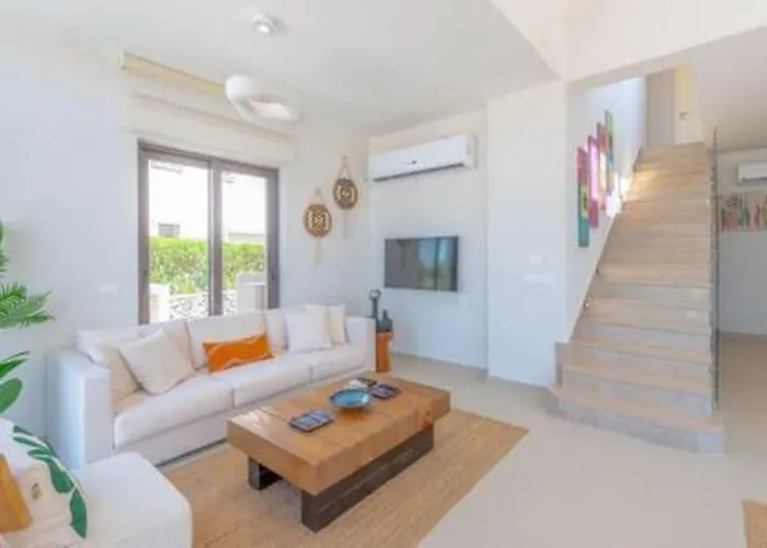 The Lakefront 4br At Cyan Elgouna Villa Hurghada