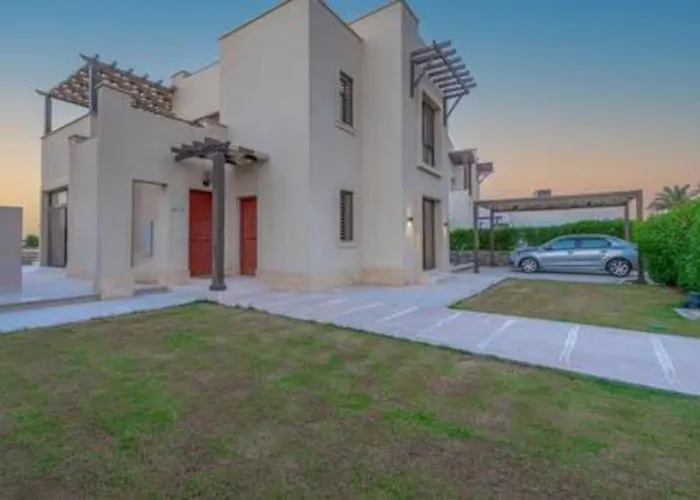 The Lakefront 4br At Cyan Elgouna