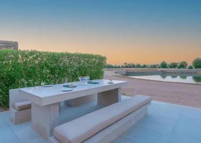 The Lakefront 4br At Cyan Elgouna Villa *
